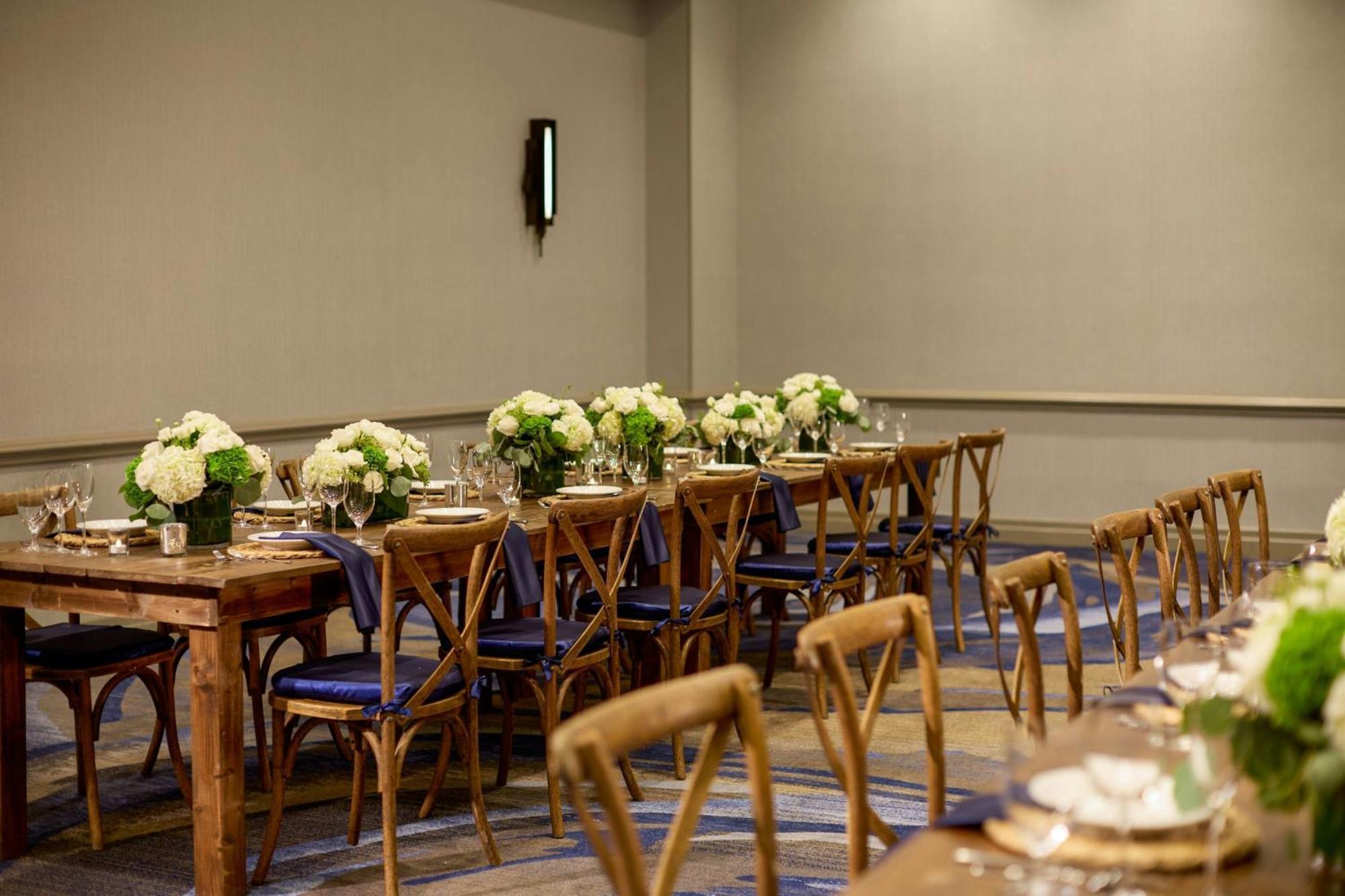 Marina Del Rey Marriott Hotel Los Angeles Bagian luar foto